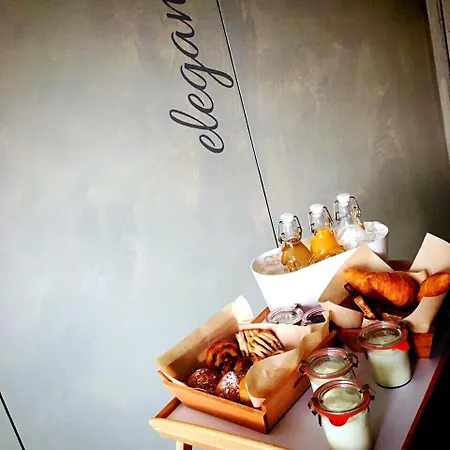 בית הארחה Casa Format 4*